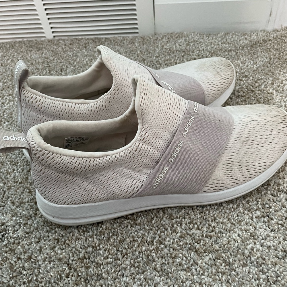 Adidas Sneakers